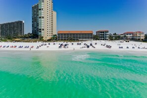 On the beach - Windancer 203. Gulf Front, Free Beach Service, Emerald Water, Pool, Grill. (Miramar Beach)