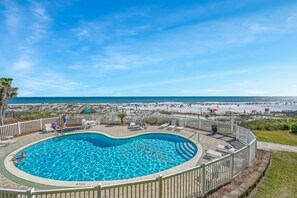 Beheizter Pool