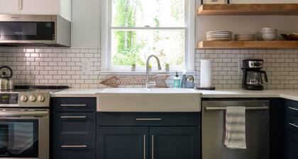 Modern Cottage Nestled in the Woods Minutes from Downtown AVL