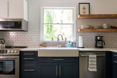 Modern Cottage Nestled in the Woods Minutes from Downtown AVL