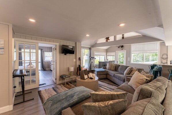 TV, video games, table tennis, books