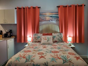 1 habitación, tabla de planchar con plancha, wifi gratis y ropa de cama 