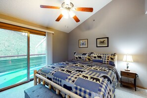 2 Schlafzimmer, Bügeleisen/Bügelbrett, kostenloses Internet, Bettwäsche