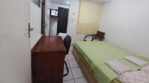 2 quartos, escrivaninha, Wi-Fi de cortesia, roupa de cama
