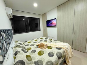 3 quartos, Wi-Fi de cortesia, roupa de cama