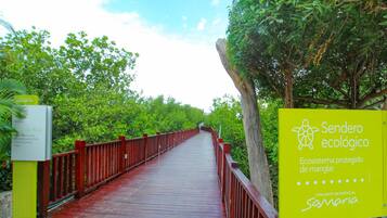 Enceinte de lâhĂ©bergement