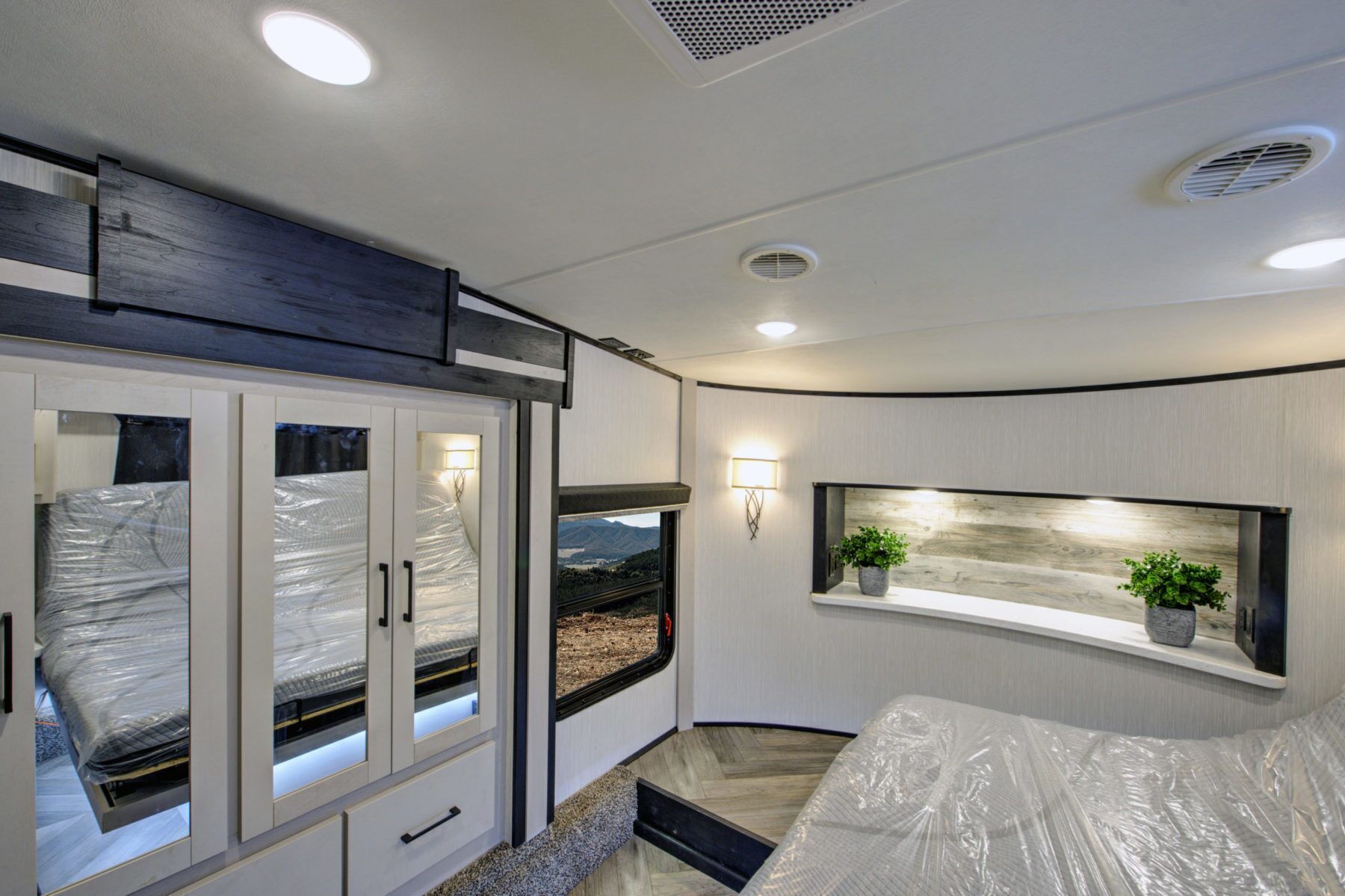 Luxury Glamping on Elm Creek Ranch