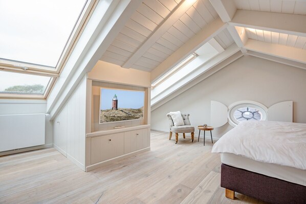 3 Schlafzimmer, Zimmersafe, Bügeleisen/Bügelbrett, WLAN