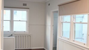 Interior - Beach House SWR - Walk to the beach - Bring your own linen (South West Rocks)