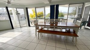 Dining - Beachview Apartment 1 - South West Rocks (SOUTH WEST ROCKS)