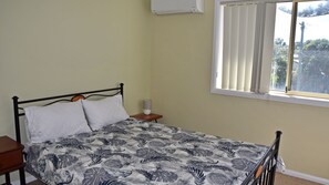3 bedrooms - Village Centre 3 - South West Rocks - Bring your own linen (SOUTH WEST ROCKS)