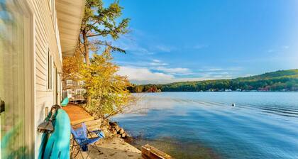 NEW Lakefront Escape Private Dock & Lake Views