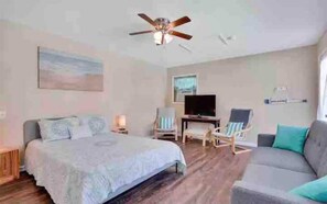 4 bedrooms, WiFi, bed sheets
