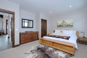 4 chambres, fer et planche Ă repasser, Wi-Fi, draps fournis