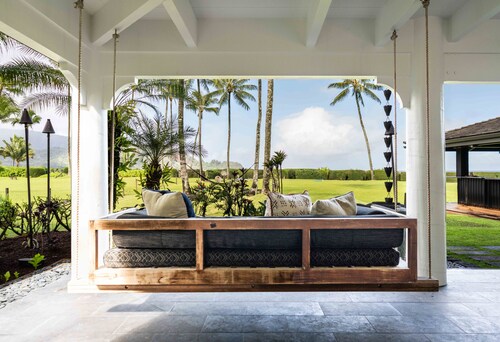 Hanalei Dream 5 Bedroom Home by RedAwning