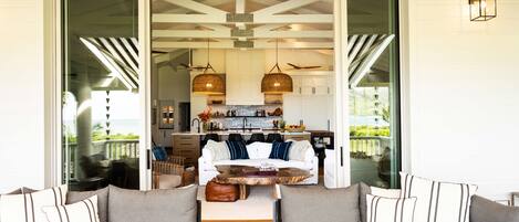 Talo, 5 makuuhuonetta | Oleskelualue | Älytelevisio, suoratoistopalvelut