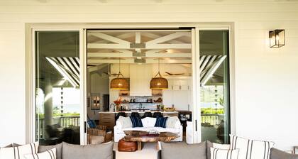 Hanalei Dream 5 Bedroom Home by RedAwning