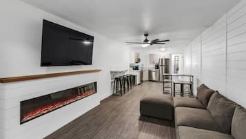Condo, 1 Bedroom | Living area | Smart TV, streaming services