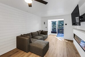 Condo, 1 Bedroom | Living area | Smart TV