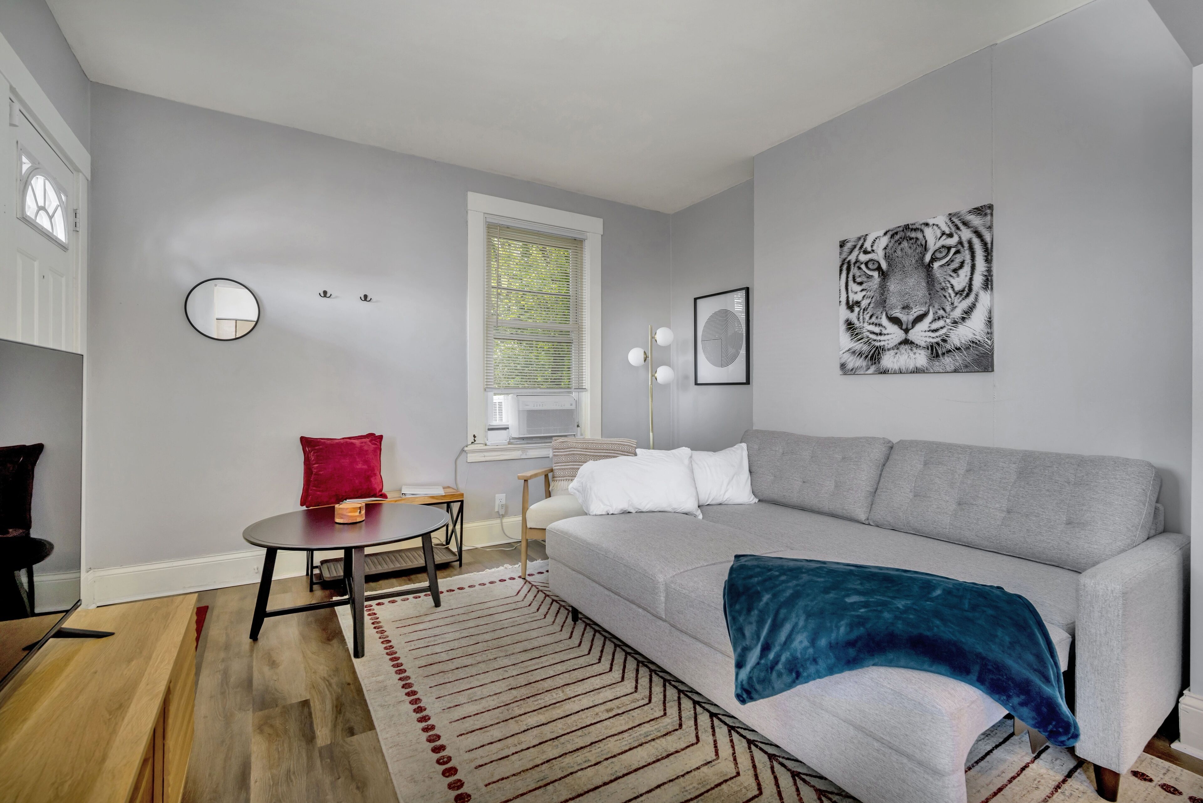 House, 1 Bedroom | Living area | Smart TV, streaming services