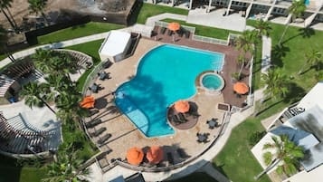 Leilighet, 2 soverom | Basseng | Utendørsbasseng