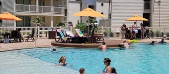 Renovated Beachfront Condo * 2 Pools *Tons of Beds (Bahia Mar #426) by RedAwning