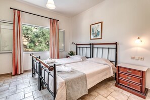 Villa Luxe, salle de bains privée (Villa Anna) | 4 chambres, literie de qualité supérieure, décoration personnalisée