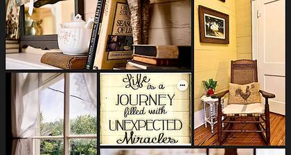 The Most 5 Star Reviews in Town ~ Circa 1900 ~ Private ~ Romantic ~ Pond ~ Fence