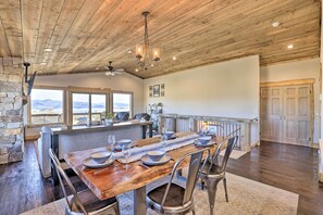 Dining - Balconies & Idyllic Views: Grand Lake Haven! (Grand Lake)