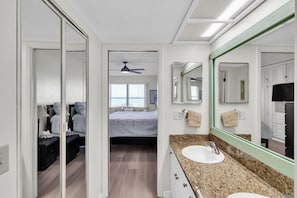 Condo, 2 Bedrooms | 2 bedrooms, laptop workspace, iron/ironing board, free WiFi