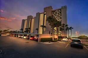 Condo, 2 Bedrooms | Exterior