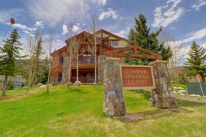 Condo, 3 Bedrooms | Exterior
