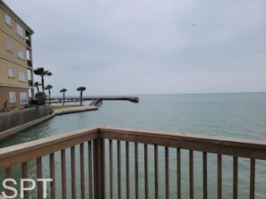 Bungalow, 2 Bedrooms | Property grounds - New Waterfront Bungalow Fishermans Paradise 2 Bedroom Home by RedAwning (Port Isabel)