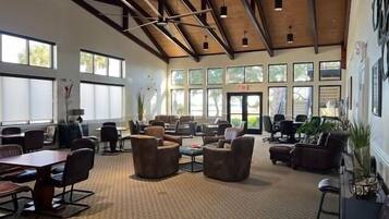 Condo, 2 Bedrooms | Interior