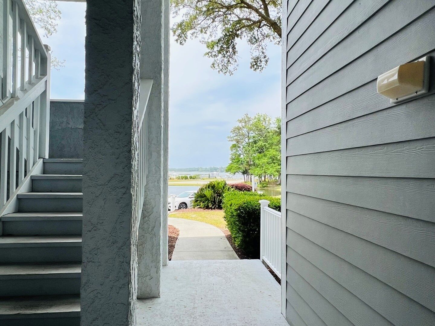 Condo, 2 Bedrooms | Property grounds