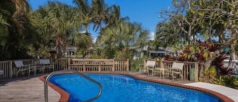 House, 2 Bedrooms | Pool