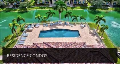 FABULOUS RESORT STYLE GROUND FLOOR UNIT IN CENTRAL FORT MYERS!