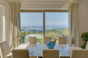 Dining - Villa Liam with view and pool for exclusive use (Portoferraio)
