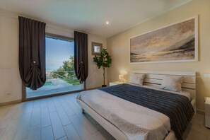 5 bedrooms, WiFi - Villa Liam with view and pool for exclusive use (Portoferraio)