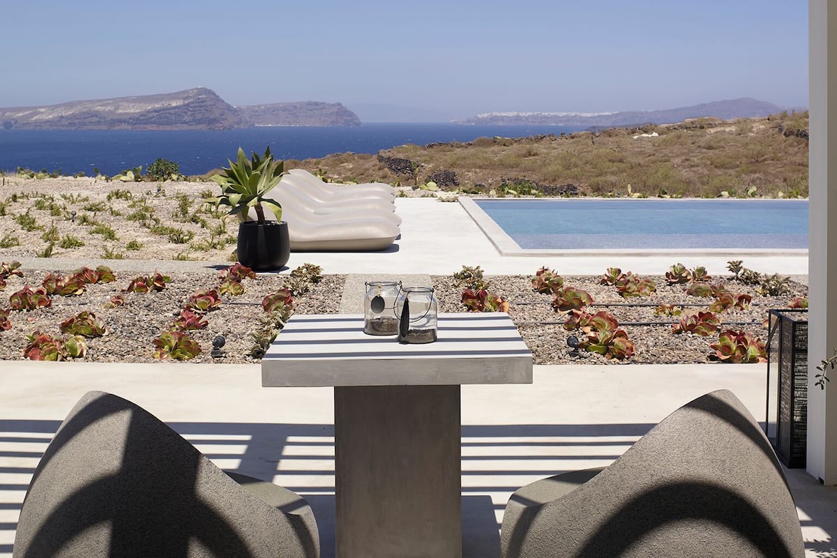 Deluxe Suite 8, Outdoor Heated Jacuzzi | Terrace/patio