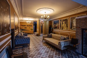 Reception - Grand Balyan Hotel & Restaurant (Istanbul)