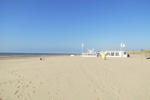 Cosy apartment in Noordwijk aan Zee with balcony