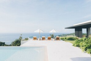 Outdoor pool - Villa V at Tampah Hills (Central Lombok)