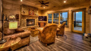 Living room - Cloud Nine by Escape to Blue Ridge (Blue Ridge)