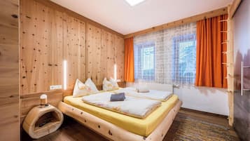 2 quartos, Wi-Fi de cortesia, roupa de cama