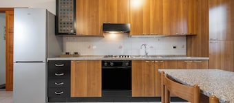 Apartment Casa Colonia 1 with Sea View, Shared BBQ and Wi-Fi