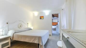 1 Schlafzimmer, Bügeleisen/Bügelbrett, kostenloses WLAN