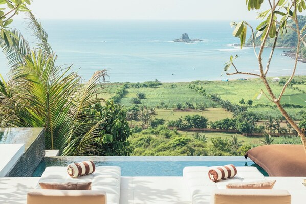 Outdoor pool - Villa Kami at Tampah Hills (Central Lombok)