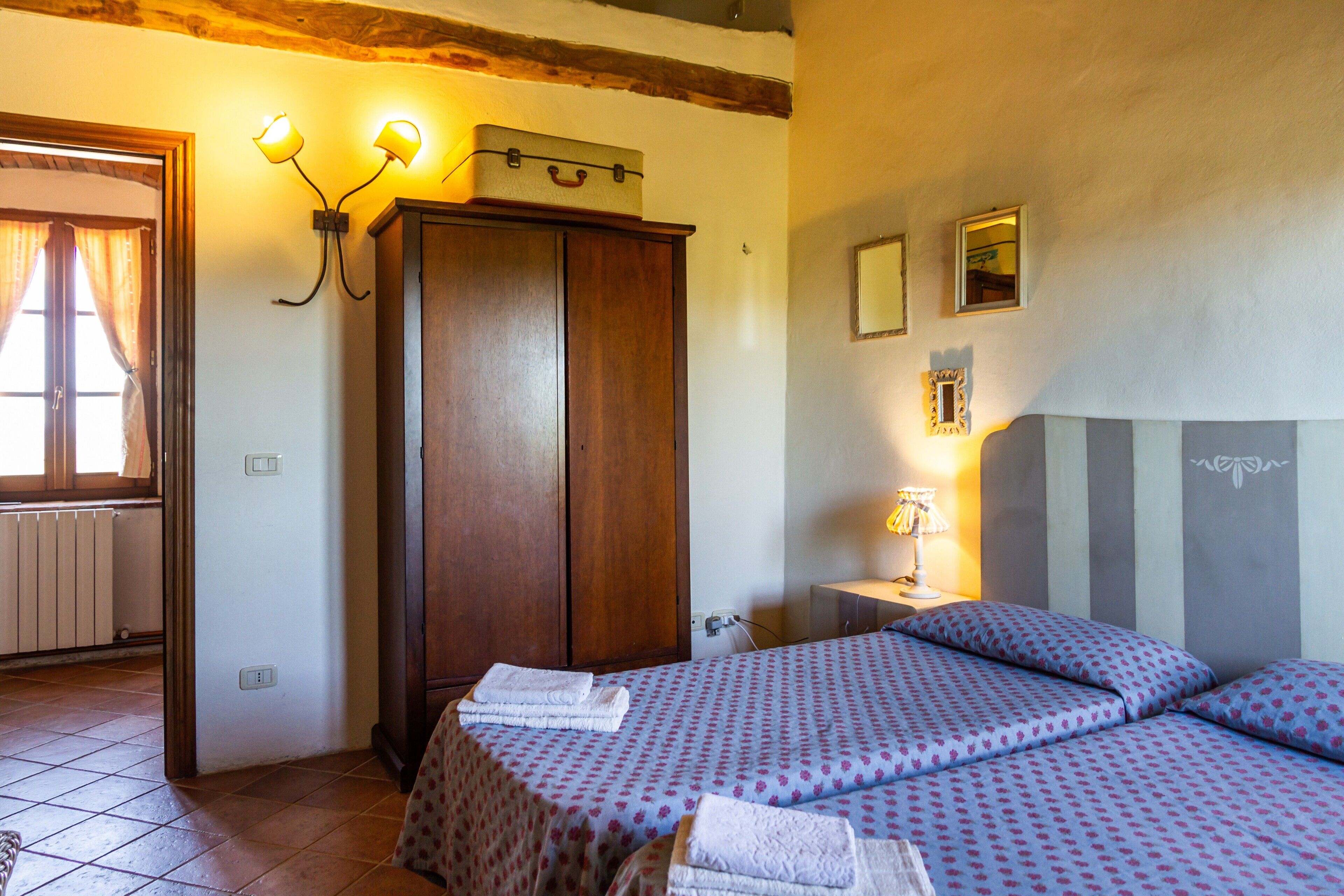 3 bedrooms, free WiFi, bed sheets