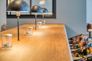 Tägliches Frühstücksbuffet gegen Gebühr